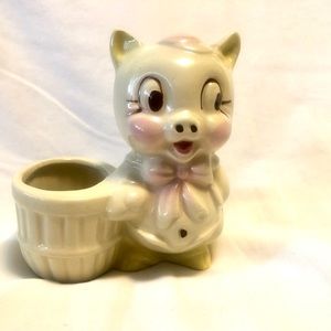 1950’s Shawnee Pig Planter